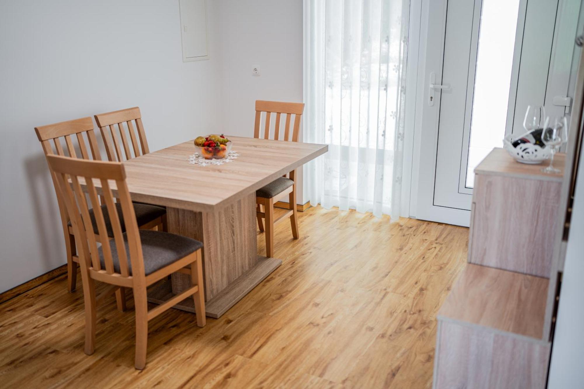 Ribnik Stari Trg Apartment Lesicno Room photo